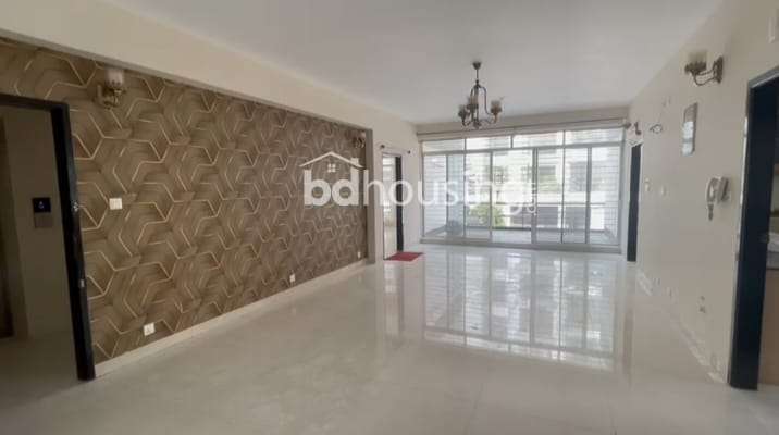2270 Sft almost New apartment , Apartment/Flats at Bashundhara R/A