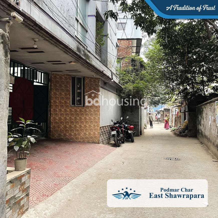 Padmar Char, Apartment/Flats at Shewrapara