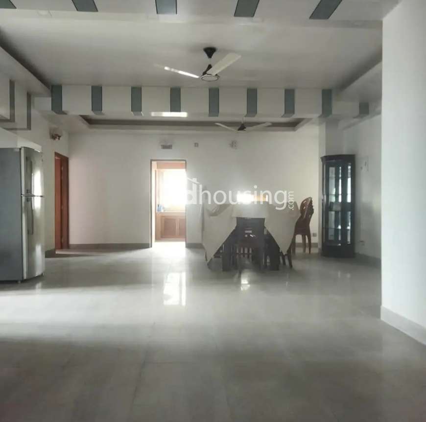 2865 sft North west corner Almost New Apartment , Apartment/Flats at Bashundhara R/A