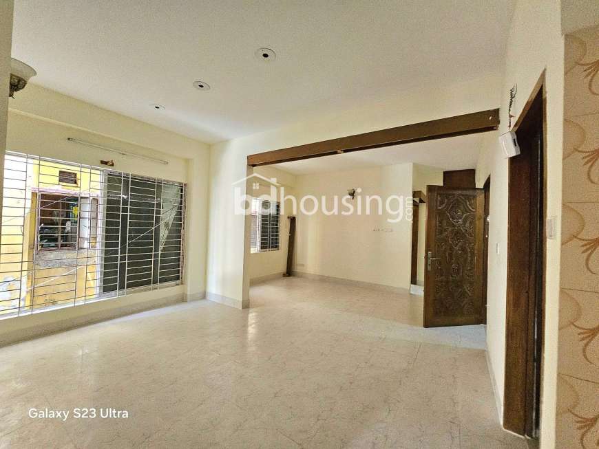 1490 Sft , Apartment/Flats at Uttara