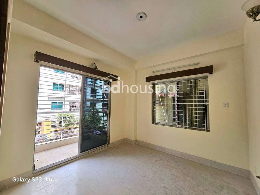 1490 Sft , Apartment/Flats at Uttara