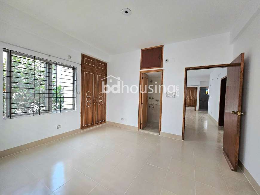 1505 Sft , Apartment/Flats at Uttara