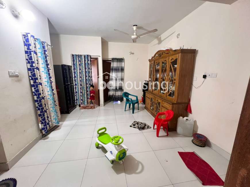 180/1, Apartment/Flats at Khilgaon