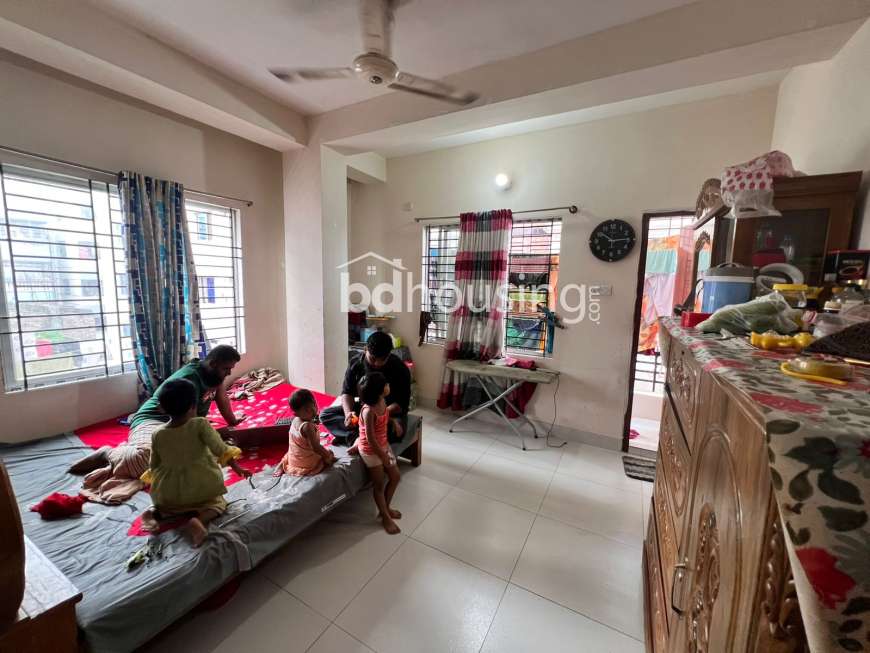 180/1, Apartment/Flats at Khilgaon