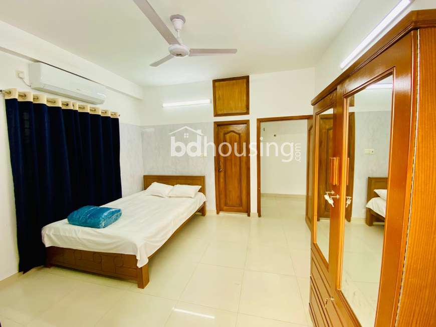 Elegant Furnished 3-Bedroom Apartment Rent–Bashundhara R/A, Apartment/Flats at Bashundhara R/A