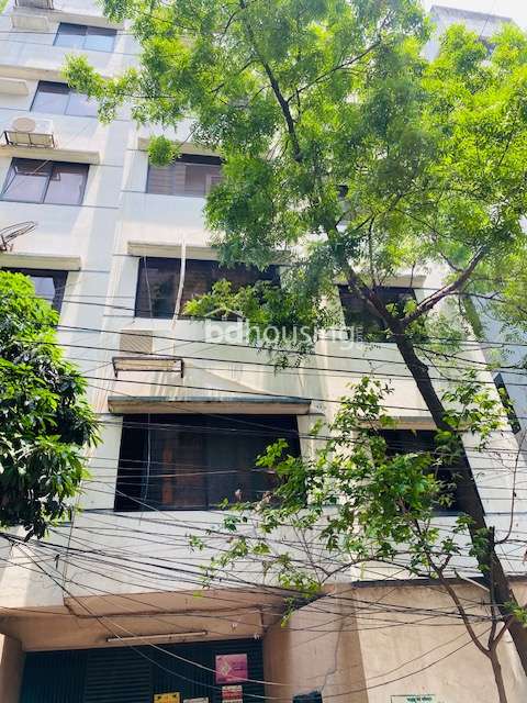 STDL- Tripti, Apartment/Flats at Adabor