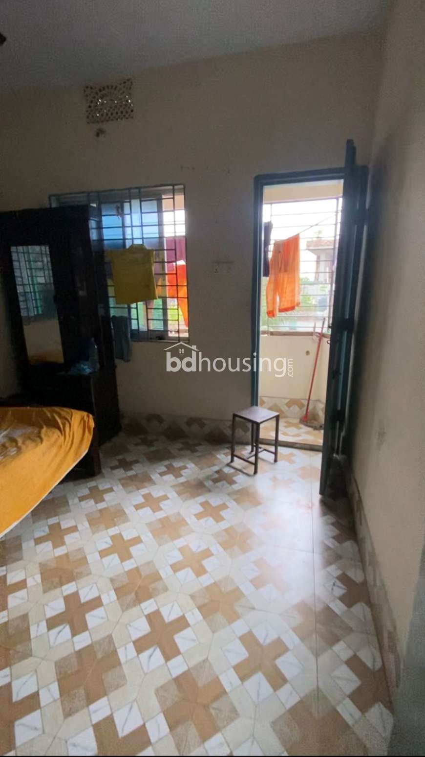 Urgent sell 2 room and 4 room flat available, Land Sharing Flat at Kamrangir Char