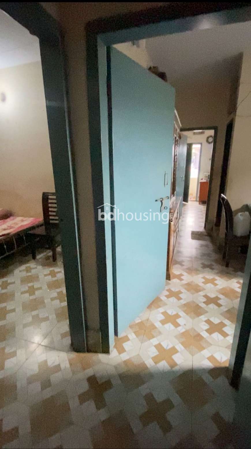 Urgent sell 2 room and 4 room flat available, Land Sharing Flat at Kamrangir Char