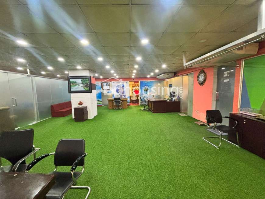 Nasir Trade Center, Office Space at Kalabagan