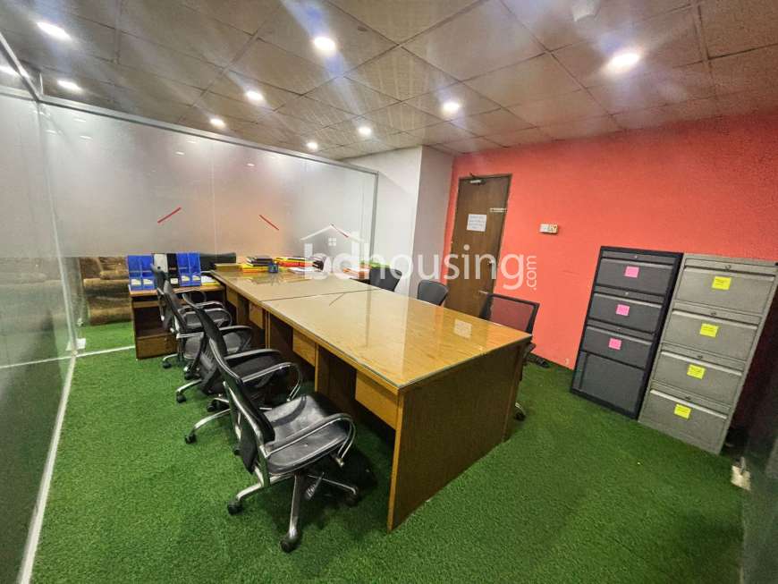 Nasir Trade Center, Office Space at Kalabagan