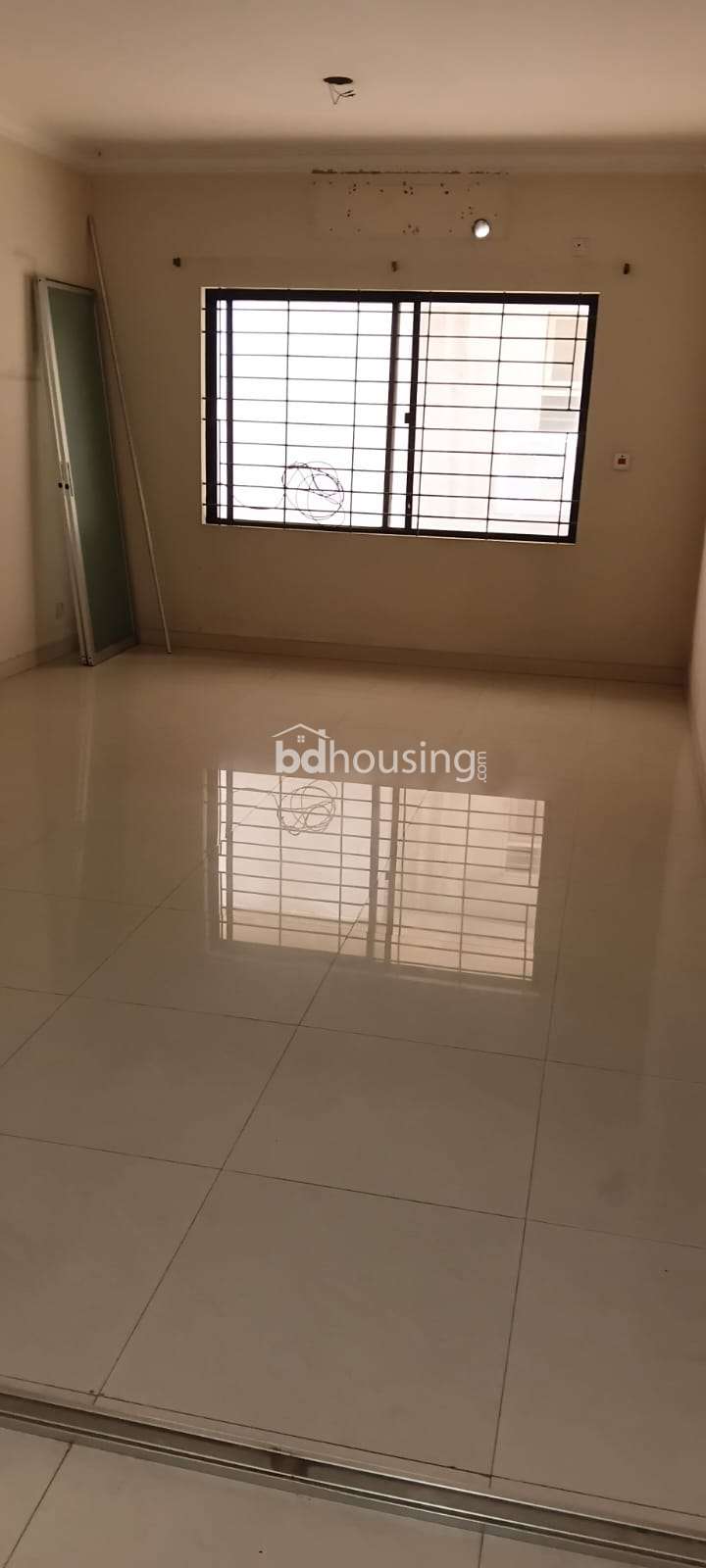 KK, Apartment/Flats at Banani
