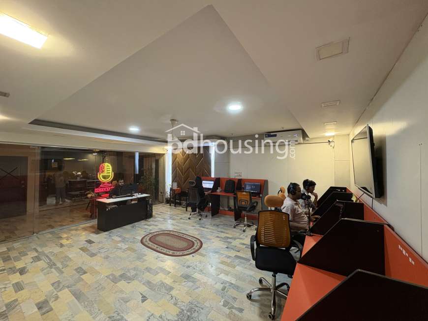 No - Name, Office Space at Uttara