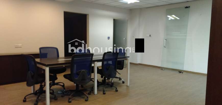 Office Space for Rent in Banani 2000 sft, Office Space at Banani