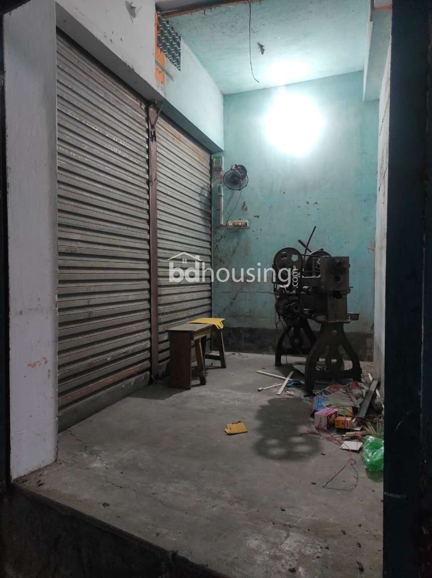 Shop, Showroom/Shop/Restaurant at Bangshal