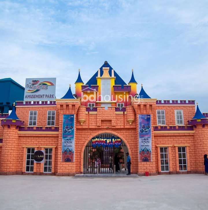 Wonderland Amusement Park Restaurant, Showroom/Shop/Restaurant at Madani Avenue