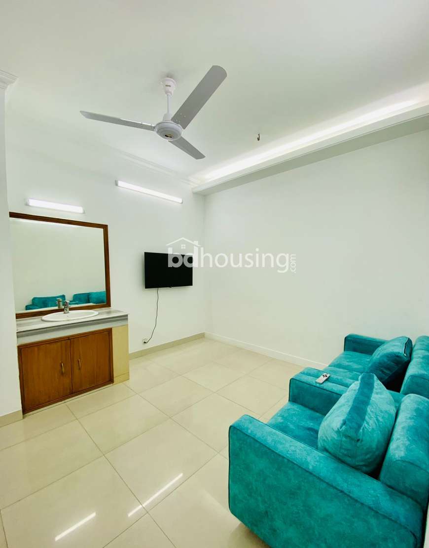 Cozy Furnished 3 Bedroom Luxury Apartment Rent In Bashundhara R/A, Apartment/Flats at Bashundhara R/A