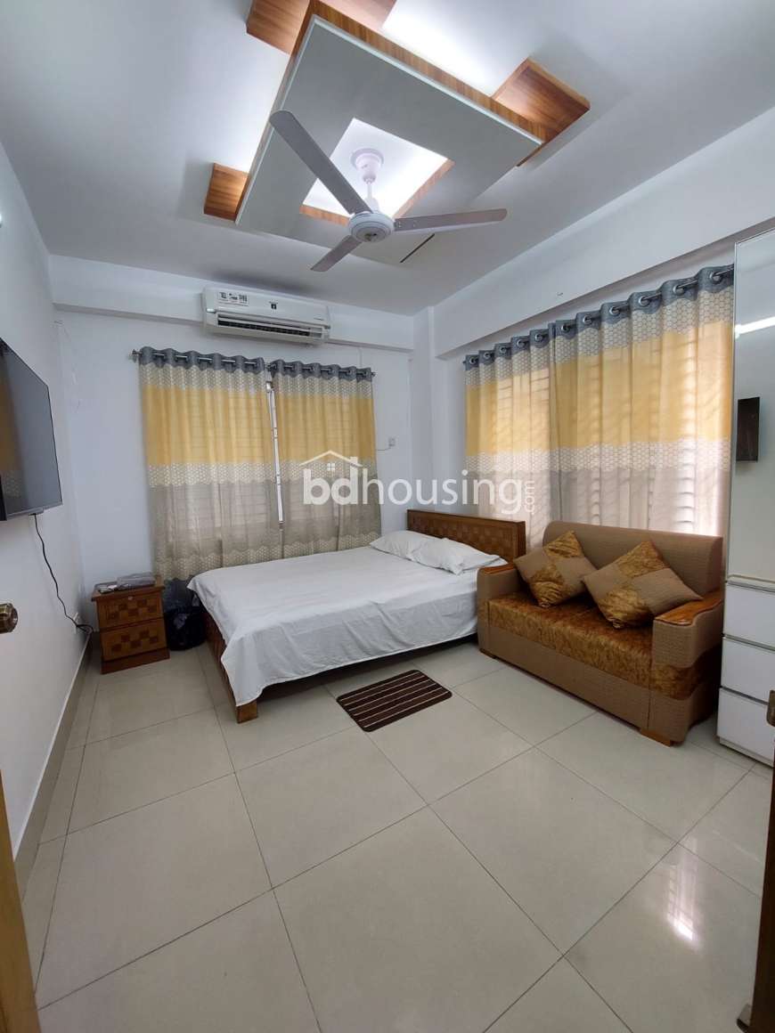 Premium Furnished 1 BHK Apartment Rent in Bashundhara R/A, Apartment/Flats at Bashundhara R/A