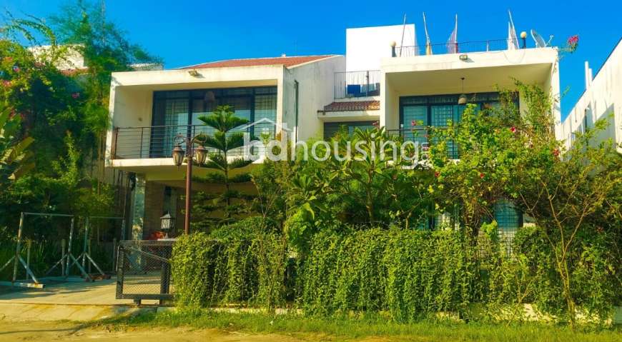 Ready Duplex Sale 300 Feet expressway, Duplex Home at Bashundhara R/A
