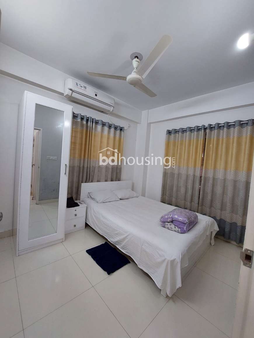 Cozy 2-Bedroom Furnished Apartment Rent in -Bashundhara R/A,Dhaka, Apartment/Flats at Bashundhara R/A