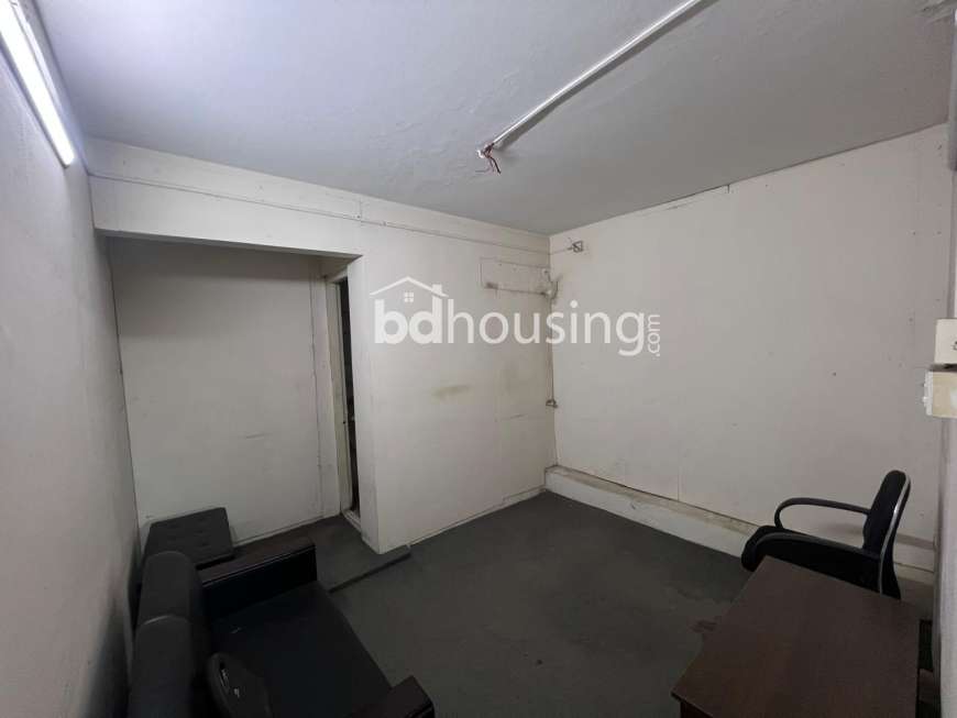 Sublet office space, Office Space at Lalmatia