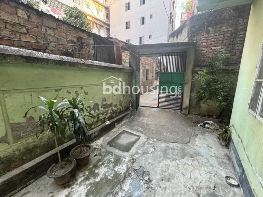 ভাড়া চলমান G+2 আবাসিক ভবন (আগারগাঁও), Residential Plot at Agargaon