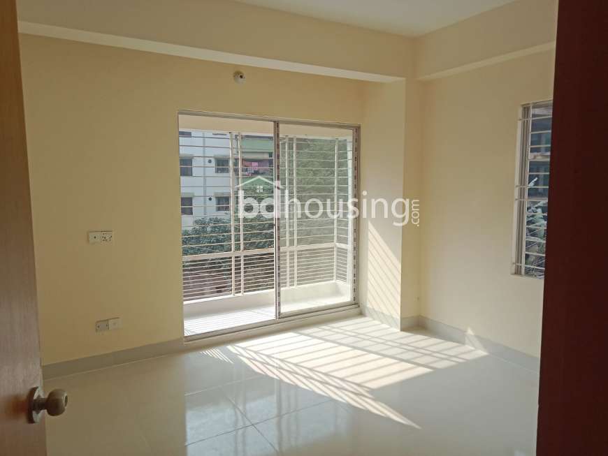 Binimoy Nibash, Apartment/Flats at Banasree