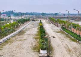 ৫ কাঠার South Facing Corner Plot বিক্রয় হবে | পূর্বাচল প্রবাসী পল্লী, I-Block Residential Plot at 