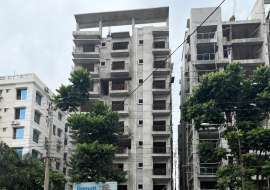 Gomti, Apartment/Flats