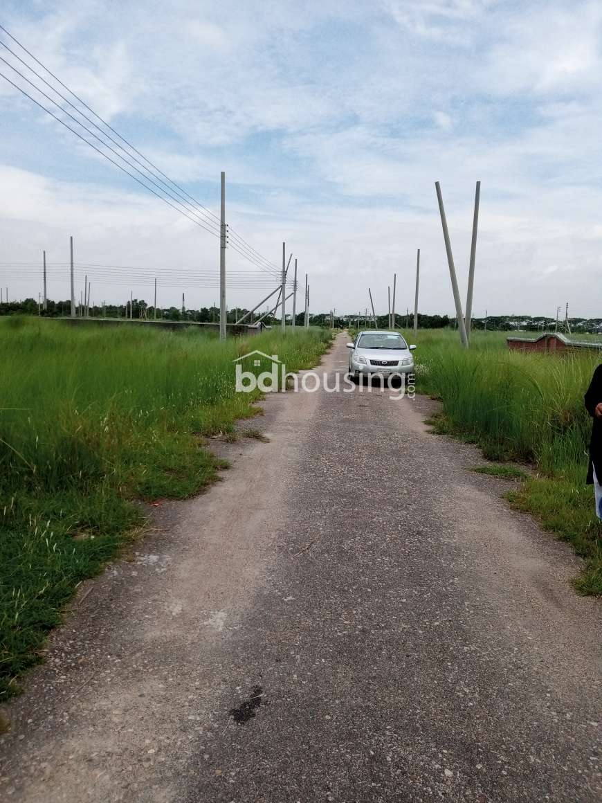 উত্তরা ৩য় প্রকল্পে প্লট বিক্রয়-Plot sale at Uttara 3rd Phase, Residential Plot at Uttara