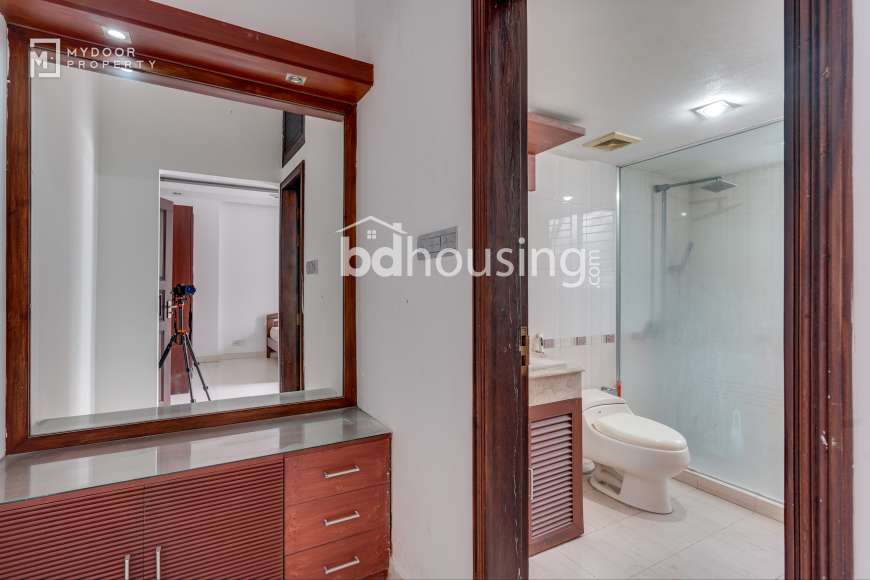 Full-furnished Sh-1037, Apartment/Flats at Gulshan 02