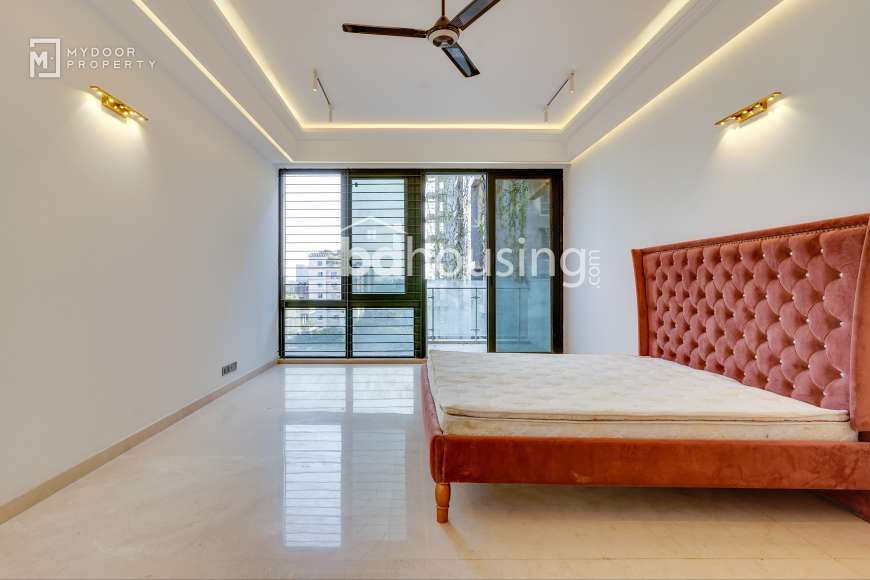 Semi Furnished SH1033, Apartment/Flats at Gulshan 01