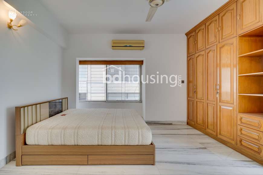 Semi-Furnished (AM 1066), Apartment/Flats at Gulshan 02