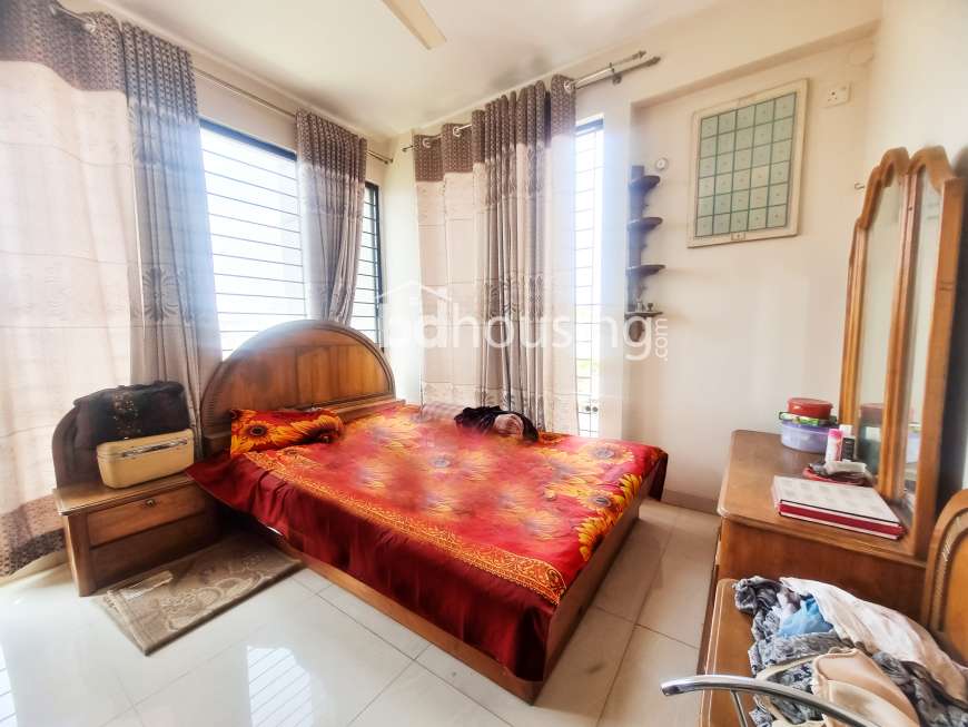 Single Unit Flat For sale-1890, Apartment/Flats at Bashundhara R/A