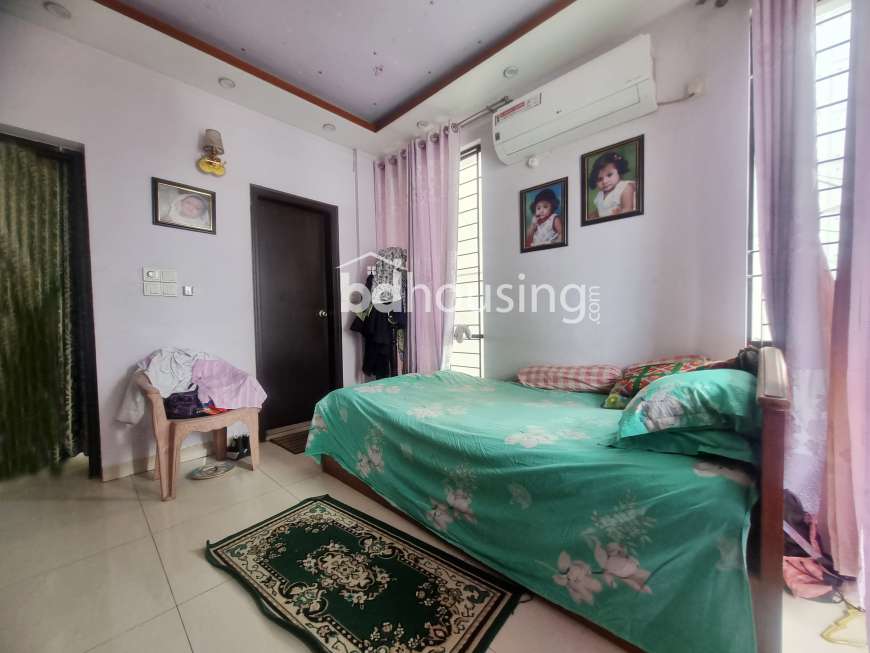 Single Unit Flat For sale-1890, Apartment/Flats at Bashundhara R/A