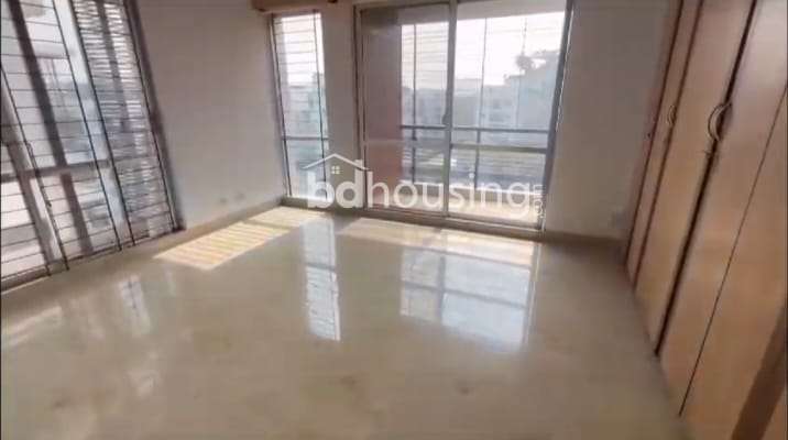 2220 Sft Apartment , Apartment/Flats at Bashundhara R/A