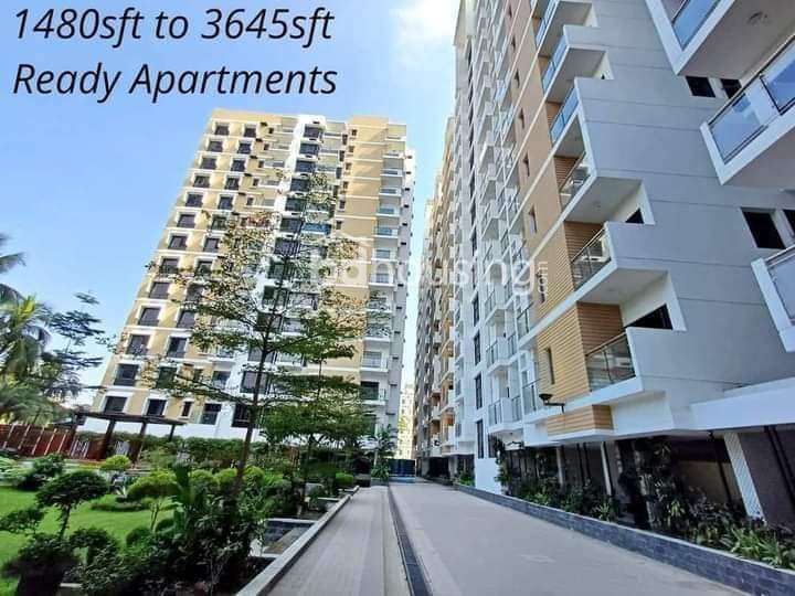 rupayan lake castle, Apartment/Flats at Bashundhara R/A