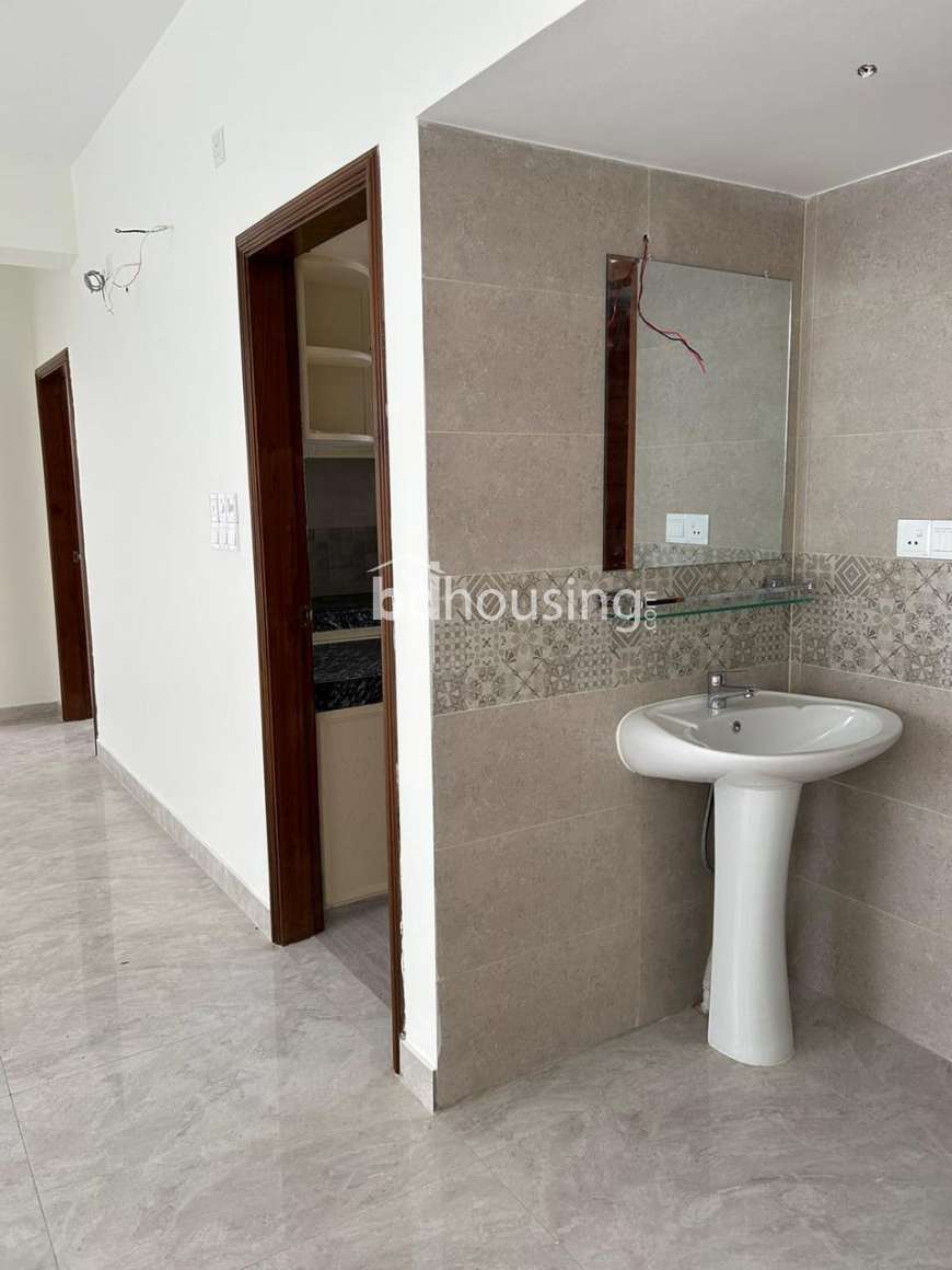 HKG, Apartment/Flats at Bashundhara R/A