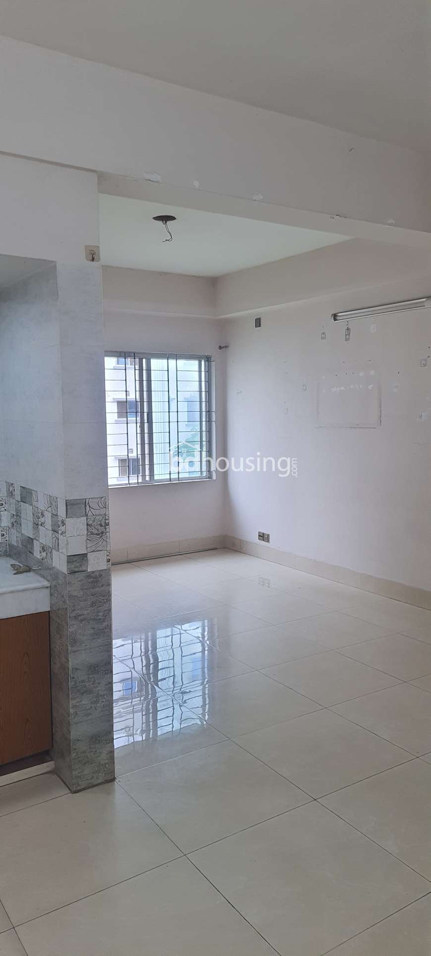 Used 1560 sft. Flat for Sale at Block - G, Bashundhara, Apartment/Flats at Bashundhara R/A