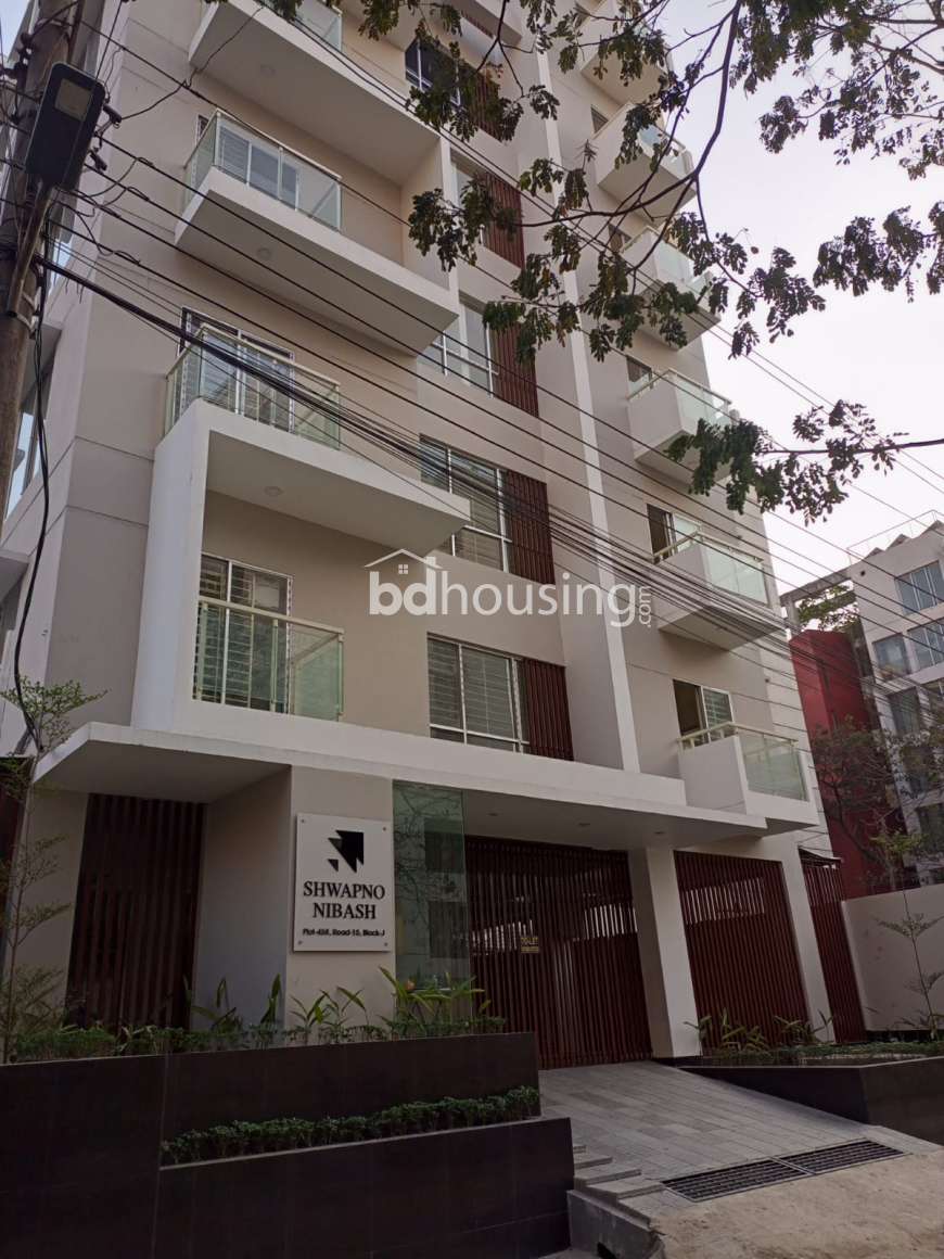 SHWAPNO NIBASH, Apartment/Flats at Bashundhara R/A