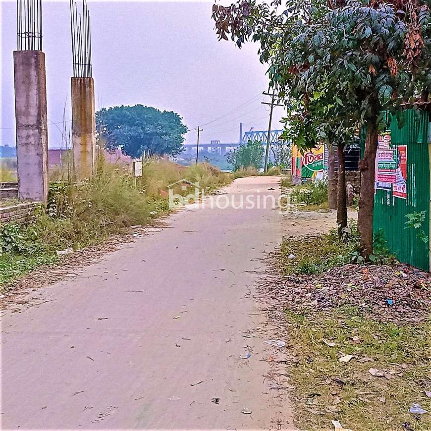 Banker Anik's House, Residential Plot at Keraniganj