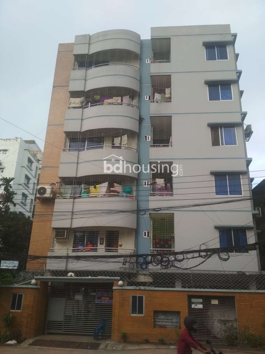 CORNER FLAT AT PRIME LOCATION, Apartment/Flats at Uttara