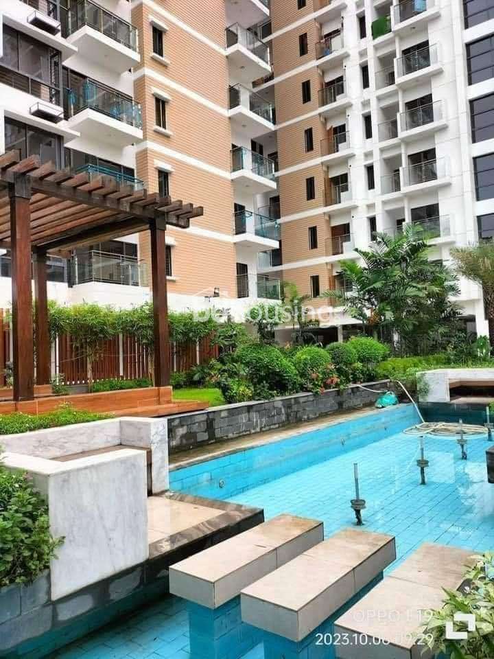 rupayan lake castle, Apartment/Flats at Bashundhara R/A