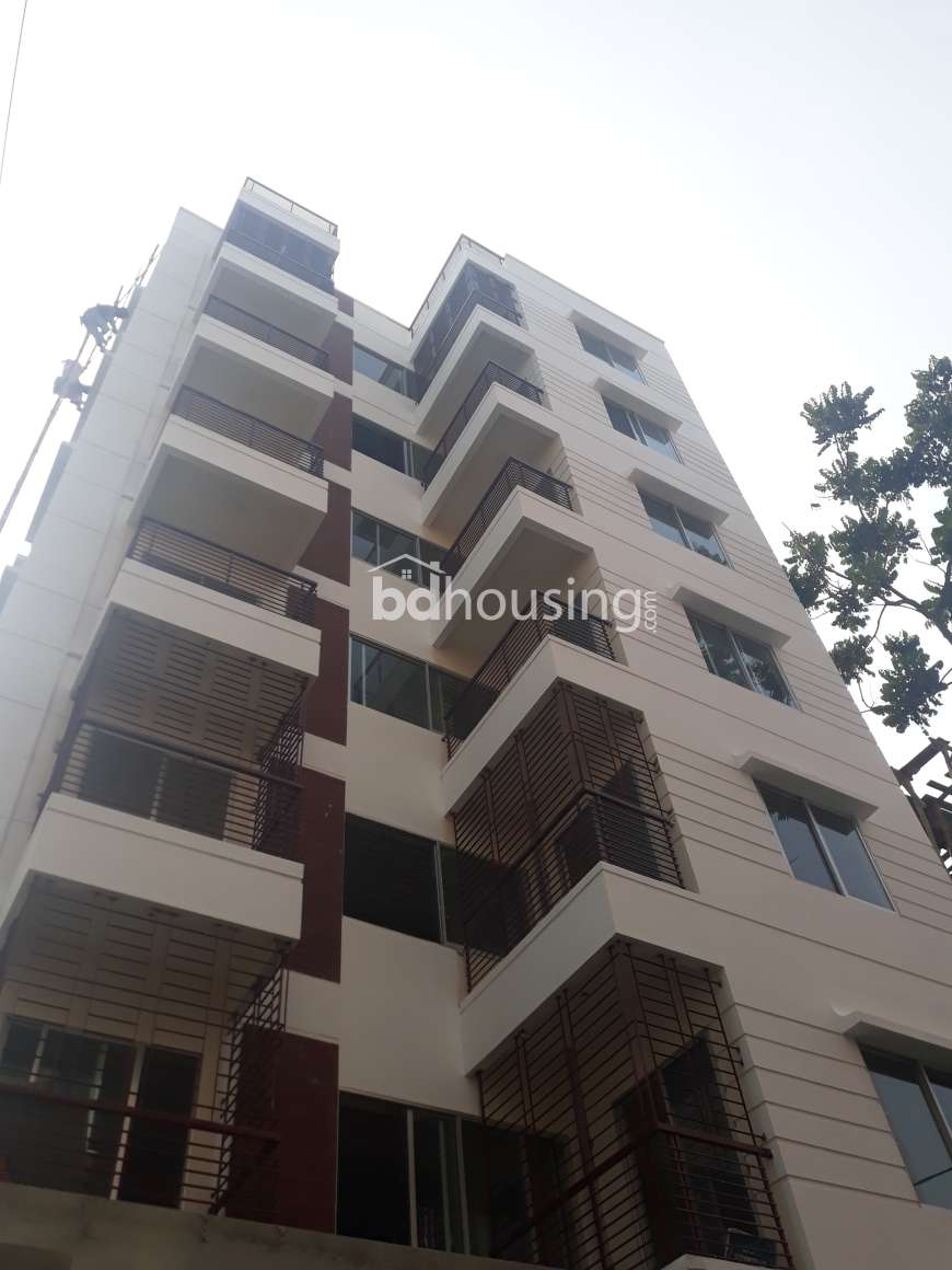 Used 1560 sft. Flat for Sale at Block - G, Bashundhara, Apartment/Flats at Bashundhara R/A