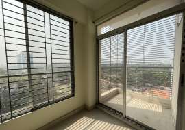 Sunny Apartment (2000 sqft, 3  Beds) for Rent at Khulshi Apartment/Flats at 
