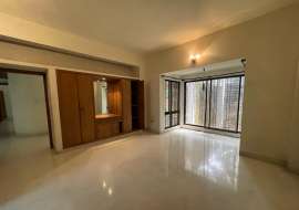 4500 sqft, 4  Beds  Apartment/Flats for Rent at Khulshi Apartment/Flats at 